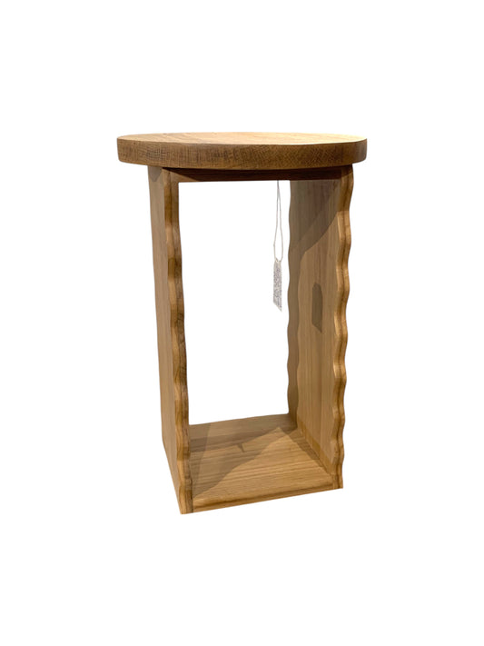 LE BOUT DE CANAPÉ QUI ONDULE