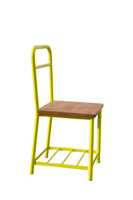 LA CHAISE PRESSÉE COMME UN CITRON