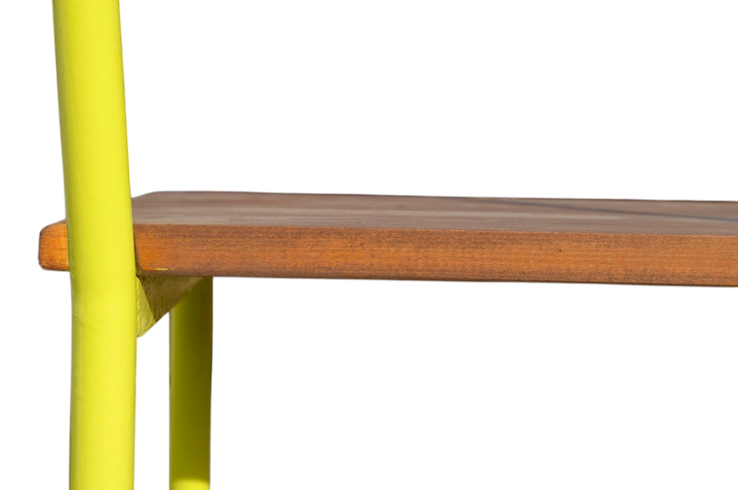 LA CHAISE PRESSÉE COMME UN CITRON