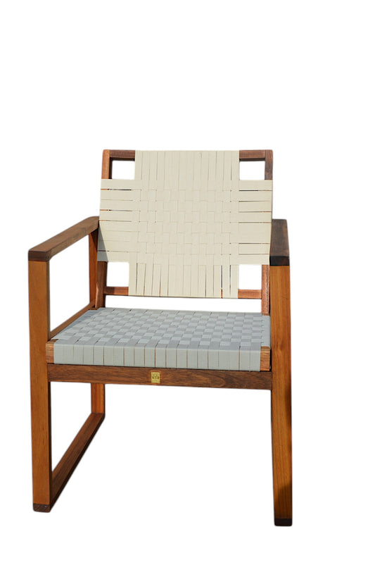 LA CHAISE À TRESSE
